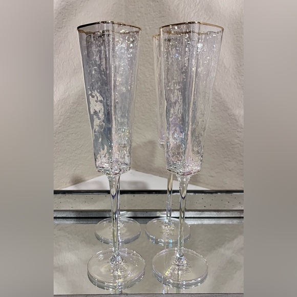 4-NIB HEART SHAPED IRIDESCENT TALL CHAMPAGNE GLASSES - Picture 4 of 16